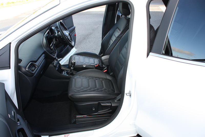 Ford Puma 1.0T EcoBoost MHEV ST-Line Vignale - U329