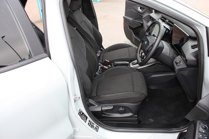 Ford Puma 1.0T EcoBoost MHEV Titanium - U335