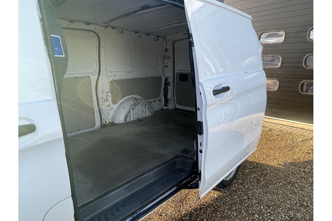 1.7 110 CDI Progressive Panel Van 5dr Diesel Manual FWD L2 Euro 6 (s/s) (LWB) (102 ps)