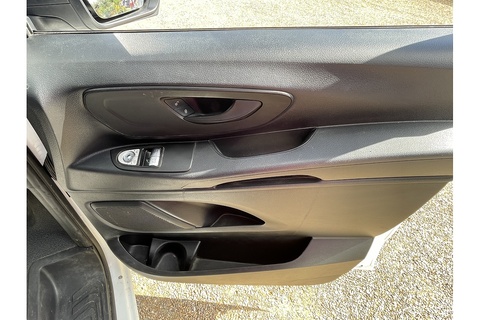 1.7 110 CDI Progressive Panel Van 5dr Diesel Manual FWD L2 Euro 6 (s/s) (LWB) (102 ps)