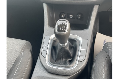 1.0 T-GDi MHEV SE Connect Hatchback 5dr Petrol Hybrid Manual Euro 6 (s/s) (120 ps)