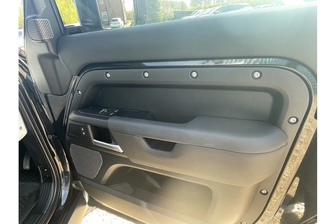 3.0 D250 MHEV Hard Top SUV 3dr Diesel Auto 4WD SWB Euro 6 (s/s) (250 ps)