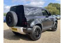 Land Rover Defender 90 D250 MHEV 2023