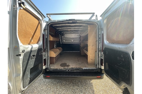 1.6 dCi ENERGY 27 Sport Nav Panel Van 5dr Diesel Manual SWB Standard Roof Euro 6 (s/s) (125 ps)
