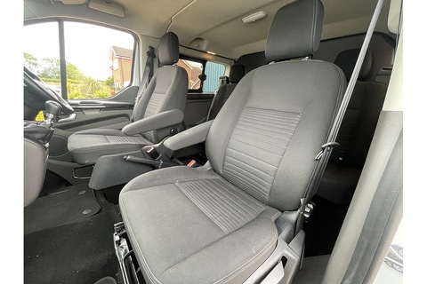 2.0 300 EcoBlue Limited Crew Van Double Cab 5dr Diesel Manual L2 H1 Euro 6 (s/s) (130 ps)