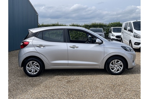 1.0 SE Hatchback 5dr Petrol Manual Euro 6 (s/s) (67 ps)