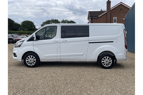 2.0 300 EcoBlue Limited Crew Van Double Cab 5dr Diesel Manual L2 H1 Euro 6 (s/s) (130 ps)