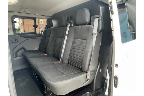 2.0 300 EcoBlue Limited Crew Van Double Cab 5dr Diesel Manual L2 H1 Euro 6 (s/s) (130 ps)