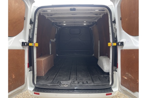 2.0 300 EcoBlue Limited Panel Van 5dr Diesel Manual L2 H1 Euro 6 (s/s) (130 ps)