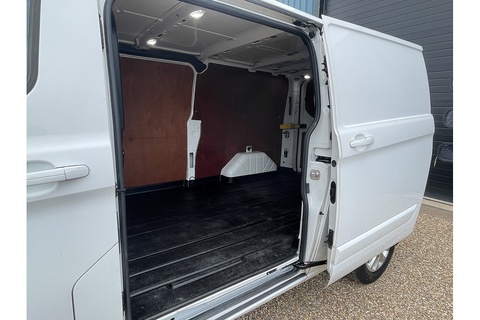 2.0 300 EcoBlue Limited Panel Van 5dr Diesel Manual L2 H1 Euro 6 (s/s) (130 ps)