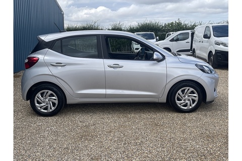 1.0 SE Hatchback 5dr Petrol Manual Euro 6 (s/s) (67 ps)