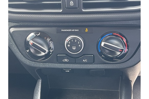 1.0 SE Hatchback 5dr Petrol Manual Euro 6 (s/s) (67 ps)