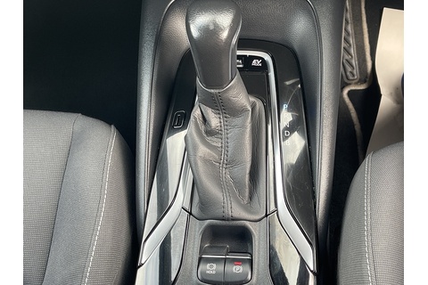 1.8 VVT-h GPF Icon Tech Hatchback 5dr Petrol Hybrid CVT Euro 6 (s/s) (122 ps)