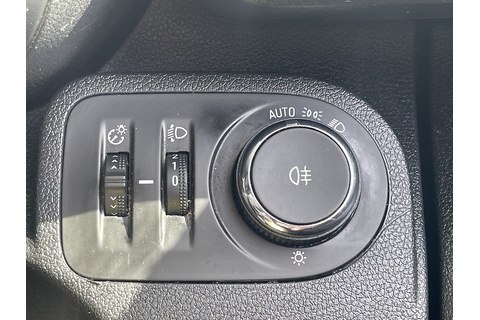 1.6 Turbo D 2300 Sportive Panel Van 4dr Diesel Manual L1 H1 Euro 6 (s/s) (100 ps)