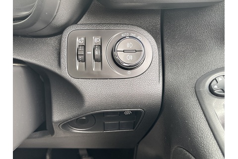 1.5 Turbo D 2300 Edition Panel Van 4dr Diesel Auto L2 H1 Euro 6 (s/s) (130 ps)