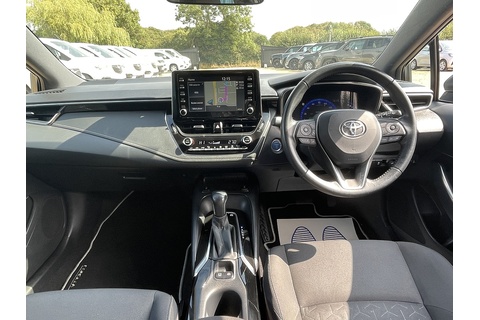 1.8 VVT-h GPF Icon Tech Touring Sports 5dr Petrol Hybrid CVT Euro 6 (s/s) (122 ps)