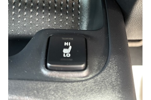 1.8 VVT-h GPF Icon Tech Touring Sports 5dr Petrol Hybrid CVT Euro 6 (s/s) (122 ps)