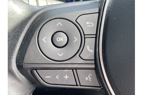 1.8 VVT-h GPF Icon Tech Touring Sports 5dr Petrol Hybrid CVT Euro 6 (s/s) (122 ps)