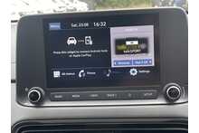 Hyundai KONA T-GDi MHEV SE Connect 2022