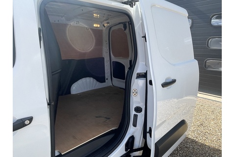 1.5 Turbo D 2000 Sportive Panel Van 4dr Diesel Manual L1 H1 Euro 6 (s/s) (100 ps)