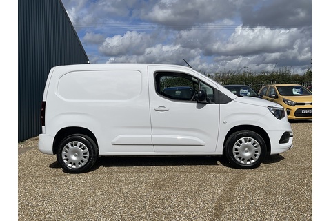 1.5 Turbo D 2300 Pro Panel Van 5dr Diesel Manual L1 H1 Euro 6 (s/s) (100 ps)