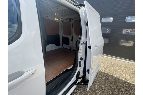 1.5 Turbo D 2300 Pro Panel Van 5dr Diesel Manual L1 H1 Euro 6 (s/s) (100 ps)