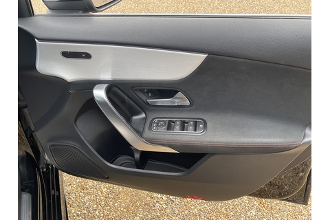 1.3 A200h MHEV AMG Line (Executive) Hatchback 5dr Petrol Hybrid 7G-DCT Euro 6 (s/s) (177 ps)