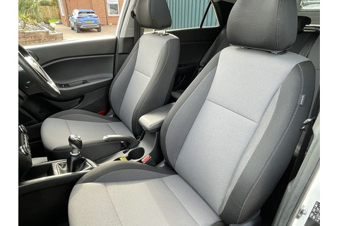 1.0 T-GDi Premium SE Nav Hatchback 5dr Petrol Manual Euro 6 (s/s) (120 ps)