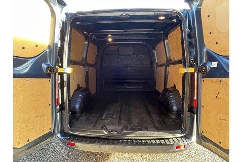 2.0 280 EcoBlue Limited Panel Van 5dr Diesel Manual L1 H1 Euro 6 (130 ps)