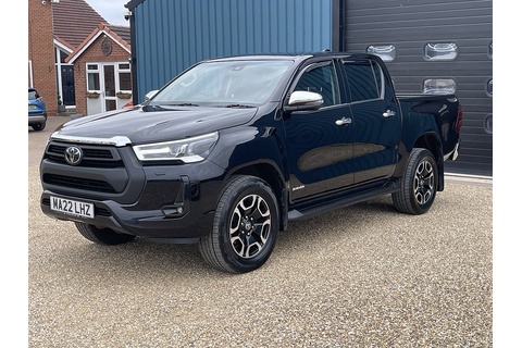 2.8 D-4D Invincible Pickup Double Cab 4dr Diesel Auto 4WD Euro 6 (s/s) (204 ps)