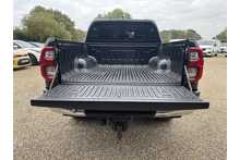 Toyota Hilux D-4D Invincible 2022