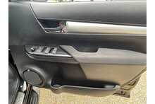 Toyota Hilux D-4D Invincible 2022