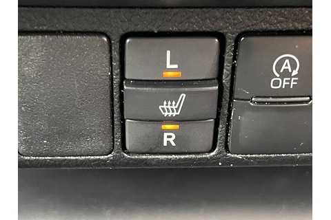 2.8 D-4D Invincible Pickup Double Cab 4dr Diesel Auto 4WD Euro 6 (s/s) (204 ps)