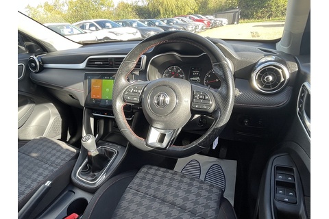 1.5 VTi-TECH Excite SUV 5dr Petrol Manual Euro 6 (s/s) (106 ps)