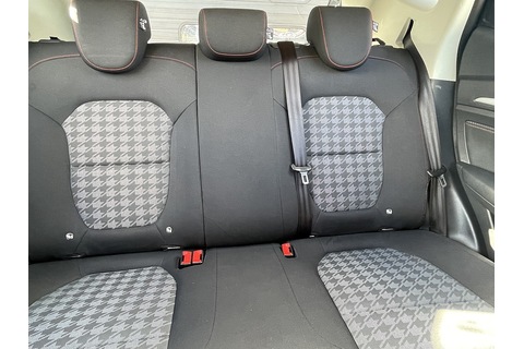 1.5 VTi-TECH Excite SUV 5dr Petrol Manual Euro 6 (s/s) (106 ps)