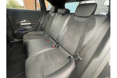 1.3 GLA200 AMG Line (Executive) SUV 5dr Petrol 7G-DCT Euro 6 (s/s) (163 ps)