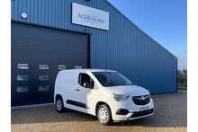 Vauxhall Combo Turbo D 2300 Sportive 2020