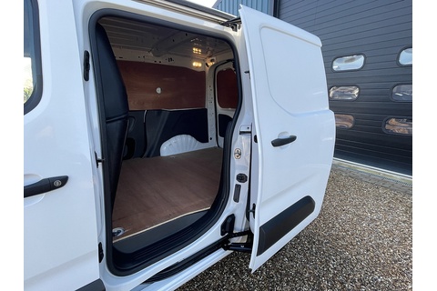1.5 Turbo D 2300 Sportive Panel Van 4dr Diesel Manual L1 H1 Euro 6 (100 ps)