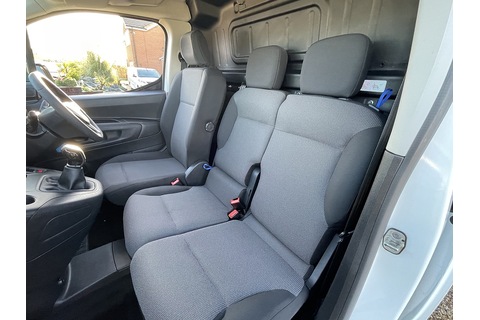 1.5 Turbo D 2300 Sportive Panel Van 4dr Diesel Manual L1 H1 Euro 6 (100 ps)