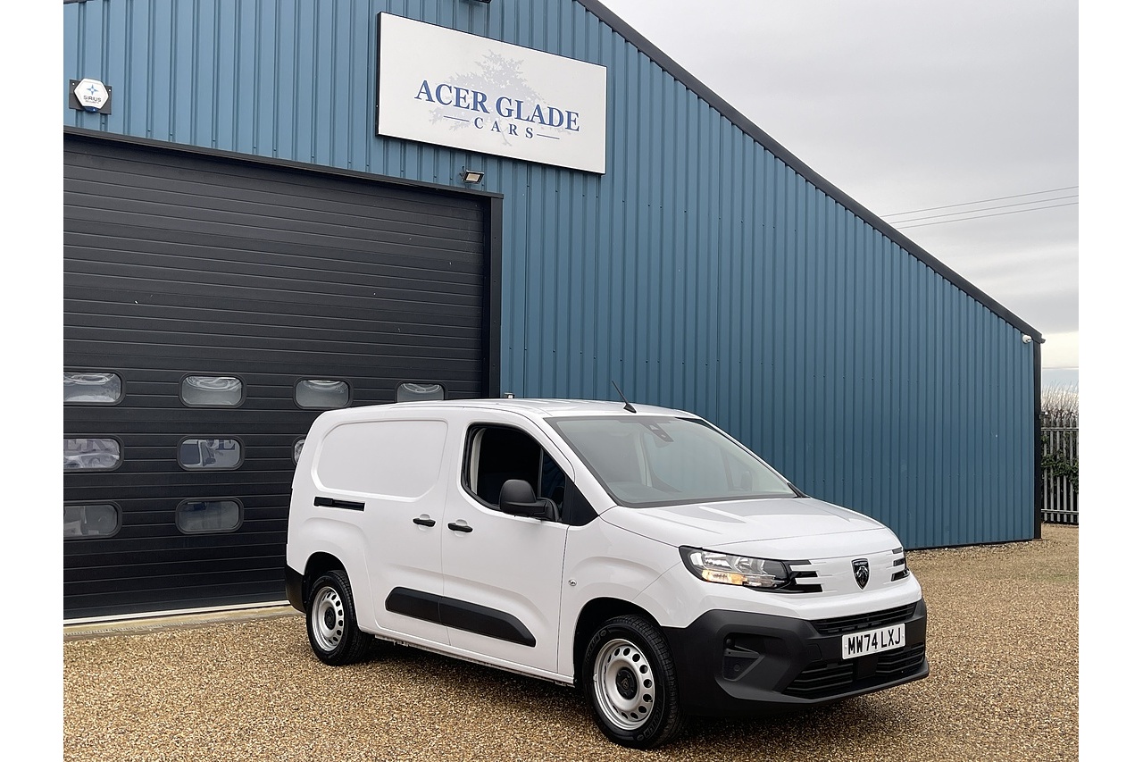 Peugeot 1.5 BlueHDi 950 Professional Long Panel Van 6dr Diesel Manual LWB Euro 6 (s/s) (100 ps)