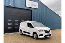Vauxhall Combo Turbo D 2300 Sportive 2022