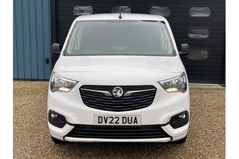 1.5 Turbo D 2300 Sportive Panel Van 5dr Diesel Manual L1 H1 Euro 6 (100 ps)