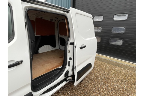 1.5 Turbo D 2300 Sportive Panel Van 5dr Diesel Manual L1 H1 Euro 6 (100 ps)
