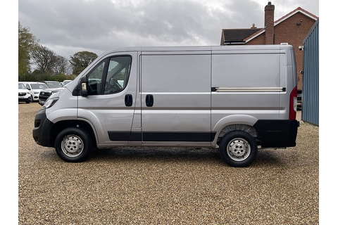 2.2 BlueHDi 333 Professional Panel Van 5dr Diesel Manual L1 H1 Euro 6 (s/s) (120 ps)