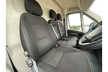 Peugeot Boxer BlueHDi 333 Professional 2021