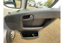 Peugeot Boxer BlueHDi 333 Professional 2021