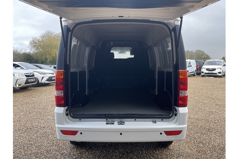 62 Panel Van 5dr Electric Auto SWB 0.0 Panel Van Electric