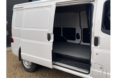 62 Panel Van 5dr Electric Auto SWB 0.0 Panel Van Electric
