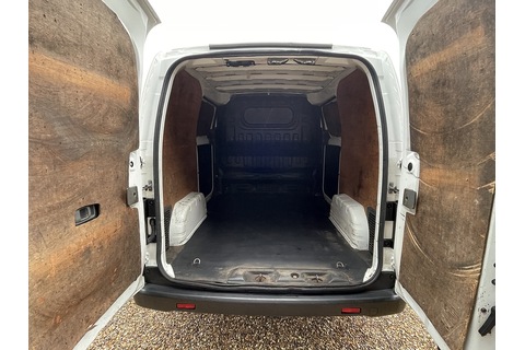 1.5 dCi SE Panel Van 6dr Diesel Manual SWB Euro 5 (89 ps)