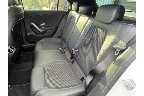 1.3 A180 Sport Hatchback 5dr Petrol Manual Euro 6 (s/s) (136 ps)